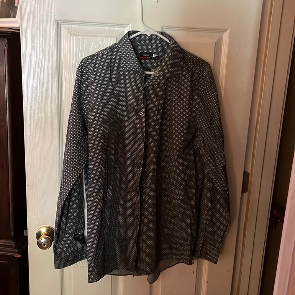 J. Ferrar, Large, 16-16 1/2,